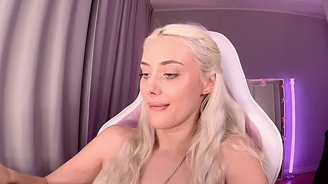 LoryWood Live XXX-chat