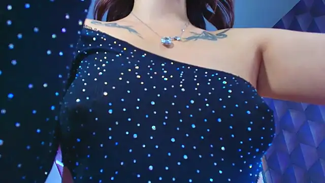 LiaHarryis 即時 XXX 聊天