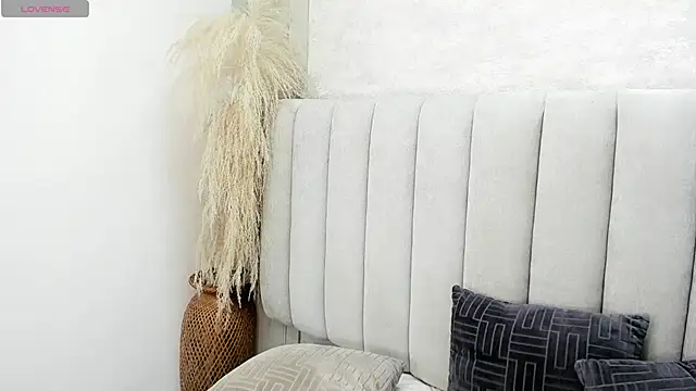 Chat +18 de KassMonroe ao vivo