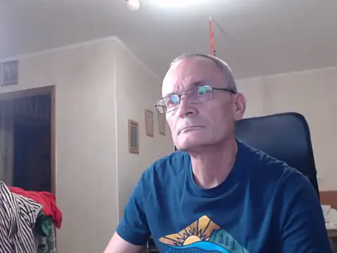 sergeynew2 Chat XXX live