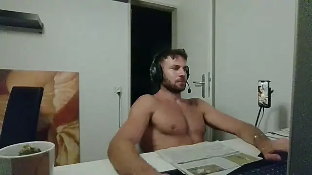 alpha-hunk Live XXX-Chat