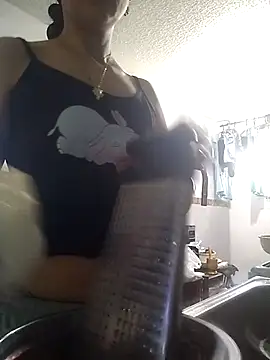 BasmaHernandez 라이브 XXX 채팅