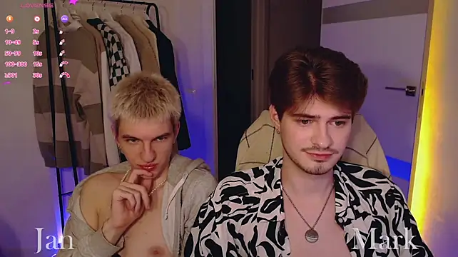 Chat XXX en directo de itsyanbb
