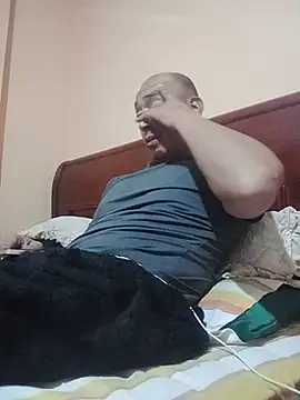 Živý XXX chat Cain180k