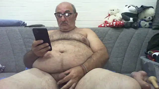 DaddyHot71's Webcam Show