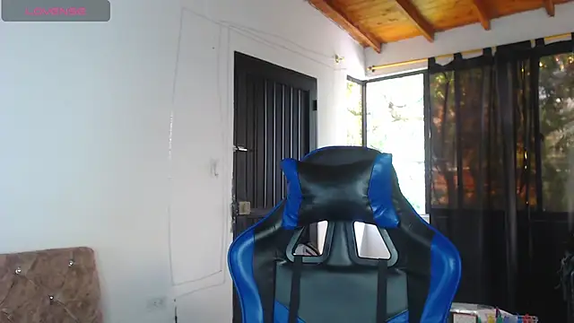 Chat XXX Live Drake_Nassir4