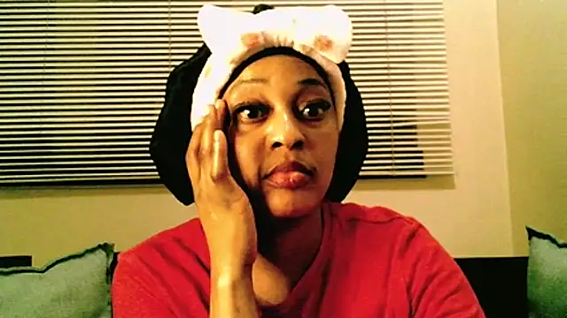 ORUOMA's Live XXX Chat