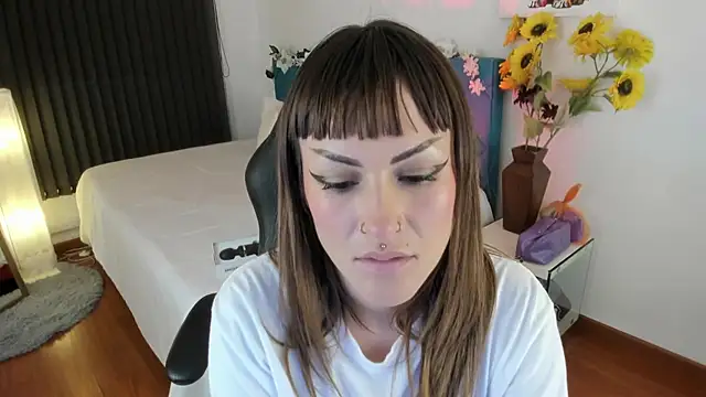 Kim_Jeins666_ Chat XXX live
