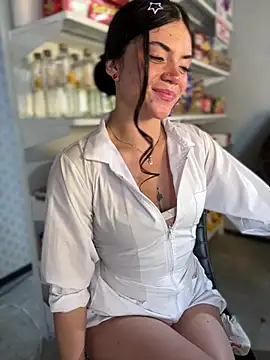 Chatroom XXX en direct de PamelaJonsom_