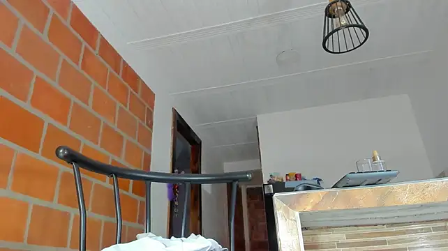Sebastie_ – Naživo XXX chat