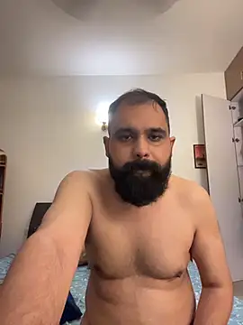 ThatBeardDude's Live XXX Chat