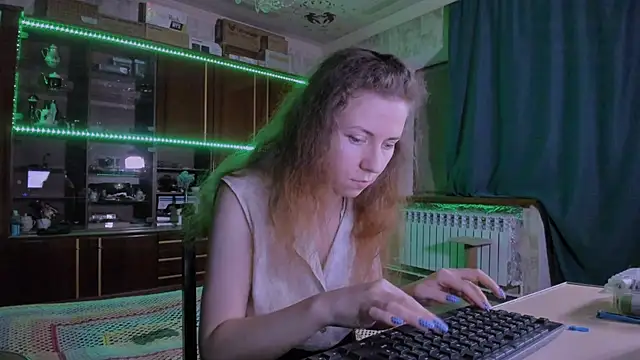 pa1e_pr1ncess élő XXX-chatje