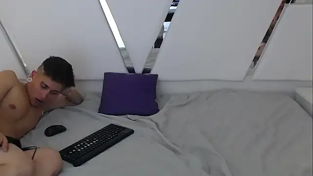 oblivionlove Chat XXX live