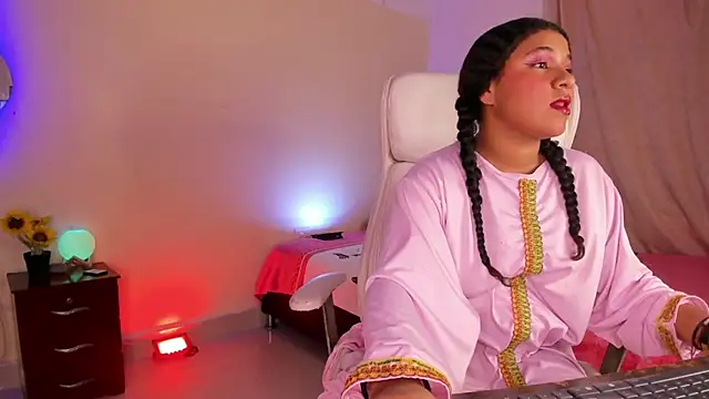 ShairaMassu's Live XXX Chat