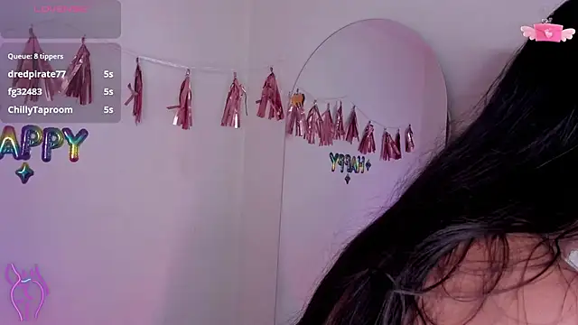 Viioleett_cum's Live XXX Chat