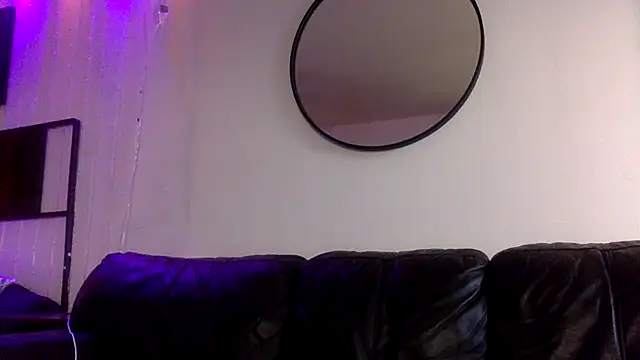 Bearlyfuckinglogan Шоу с уебкамера
