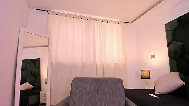 AllexJacob élő XXX-chatje