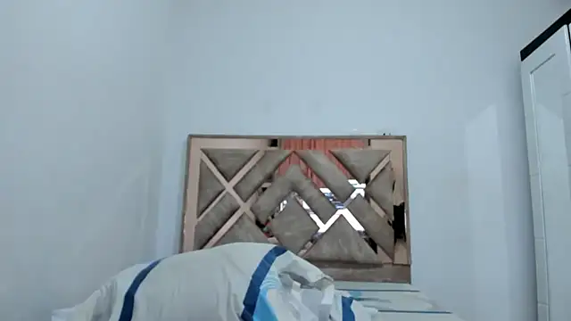 XXX chat uživo modela CuteLatinaxx