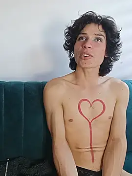 Czat XXX na żywo – LittleTymmy