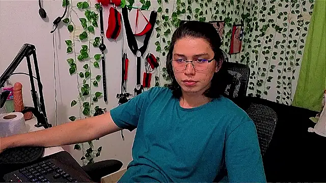Chatroom XXX en direct de Andy_gray