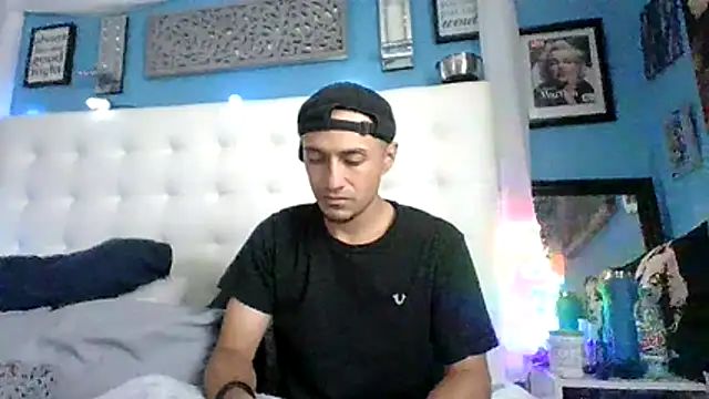 Sicksob Chat XXX in diretta