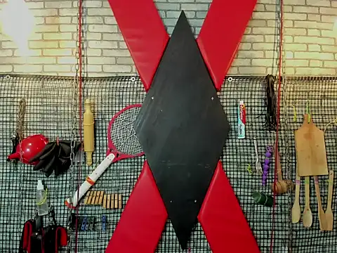 Živý XXX chat hillary_bigbutt
