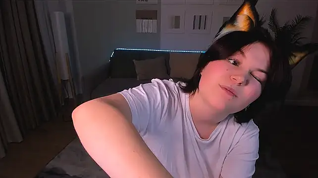 צ'אט XXX בשידור חי של MiaLacrice
