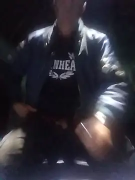 XXX chat uživo modela SHARPSkinhead