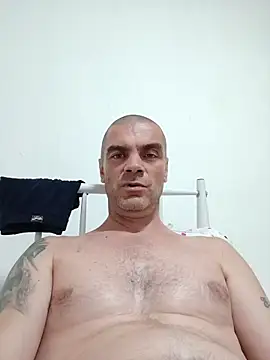 SIRMASTERDOMINATORXXLのライブXXXチャット