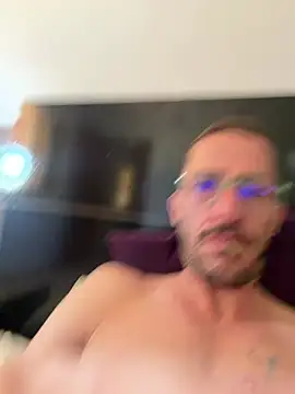 MeladoDiMel Adlı Modelin Canlı XXX Sohbeti