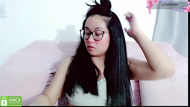 mariana_katto's Live XXX Chat
