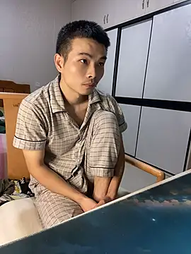 gutou001 라이브 XXX 채팅