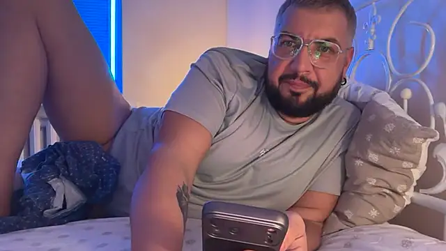 SamirBear Chat XXX live
