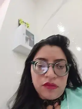 Show modela SOFI__10 na web-kameri