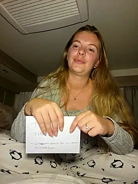 VanLifeVixen লাইভ XXX চ্যাট