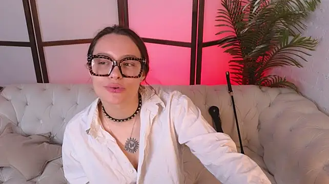 Živý XXX chat EffyGoddess