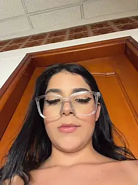 Czat XXX na żywo – ArieliciousXXX