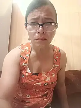 Chilly-wet's Live XXX Chat