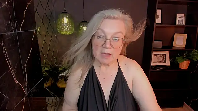 NataliMellow: απευθείας συνομιλία ΧΧΧ