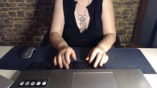Czat XXX na żywo – SweetPhoenix76