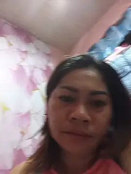 צ'אט XXX בשידור חי של SweetChubbyMommy_02
