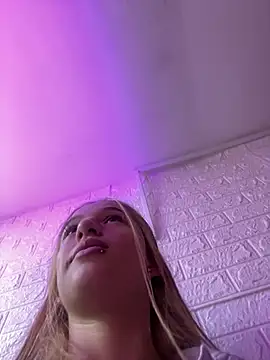 aly_16 Live XXX-Chat