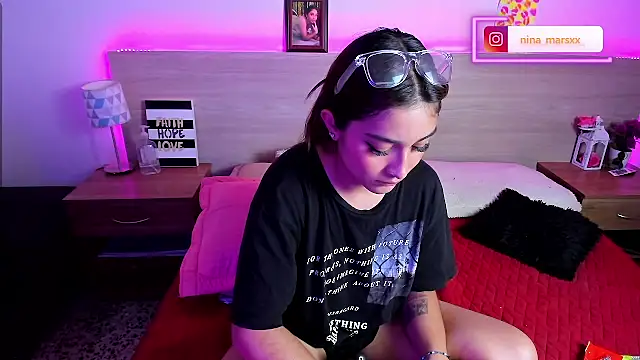 Czat XXX na żywo – Nina-Mars