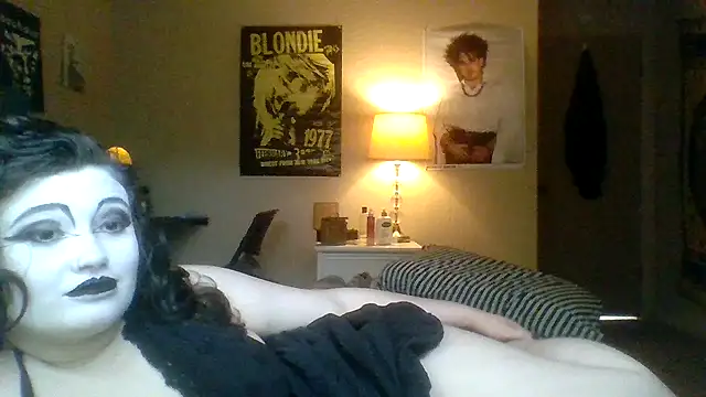 carmilla_red Chat XXX in diretta