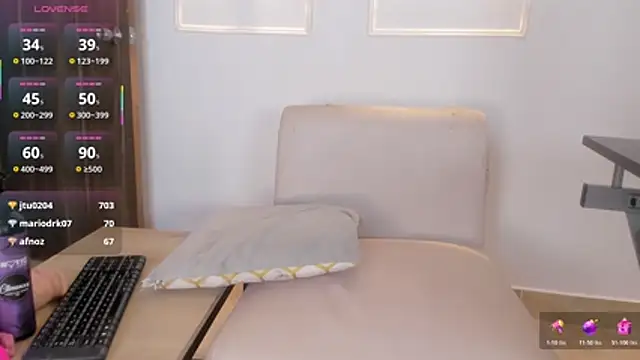 Hanna_Risso Chat XXX live