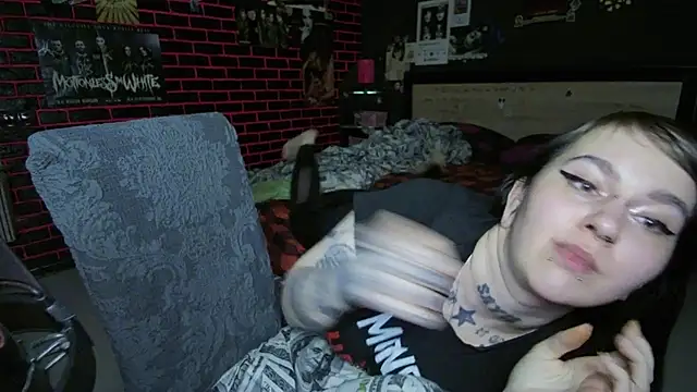 MessalinaOfficial Live XXX-chat