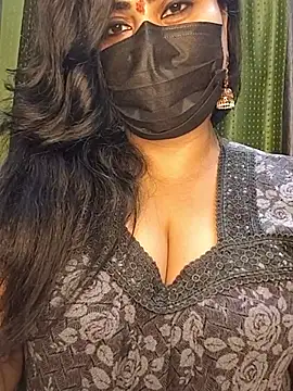 Anushka_flowern Webbikameraesitys