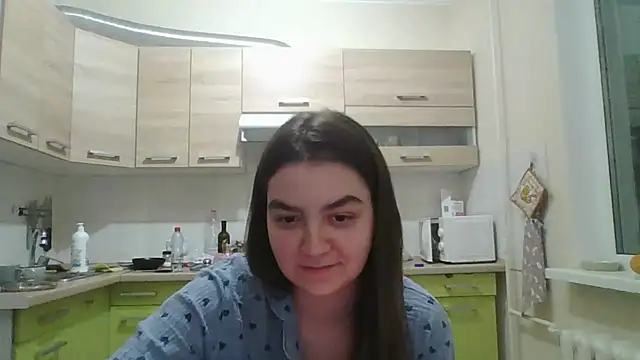 Farynaa Chat XXX in diretta