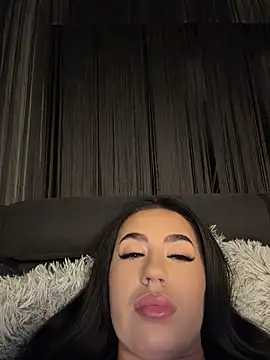 Živý XXX chat Andrestarr