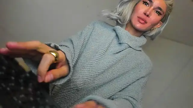MistressNextDoor_ Adlı Modelin Canlı XXX Sohbeti